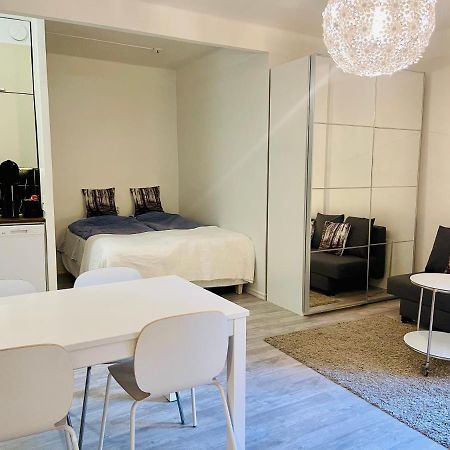 Upea Yksioe Aivan Helsingin Keskustasta Apartment Helsinki Exterior foto